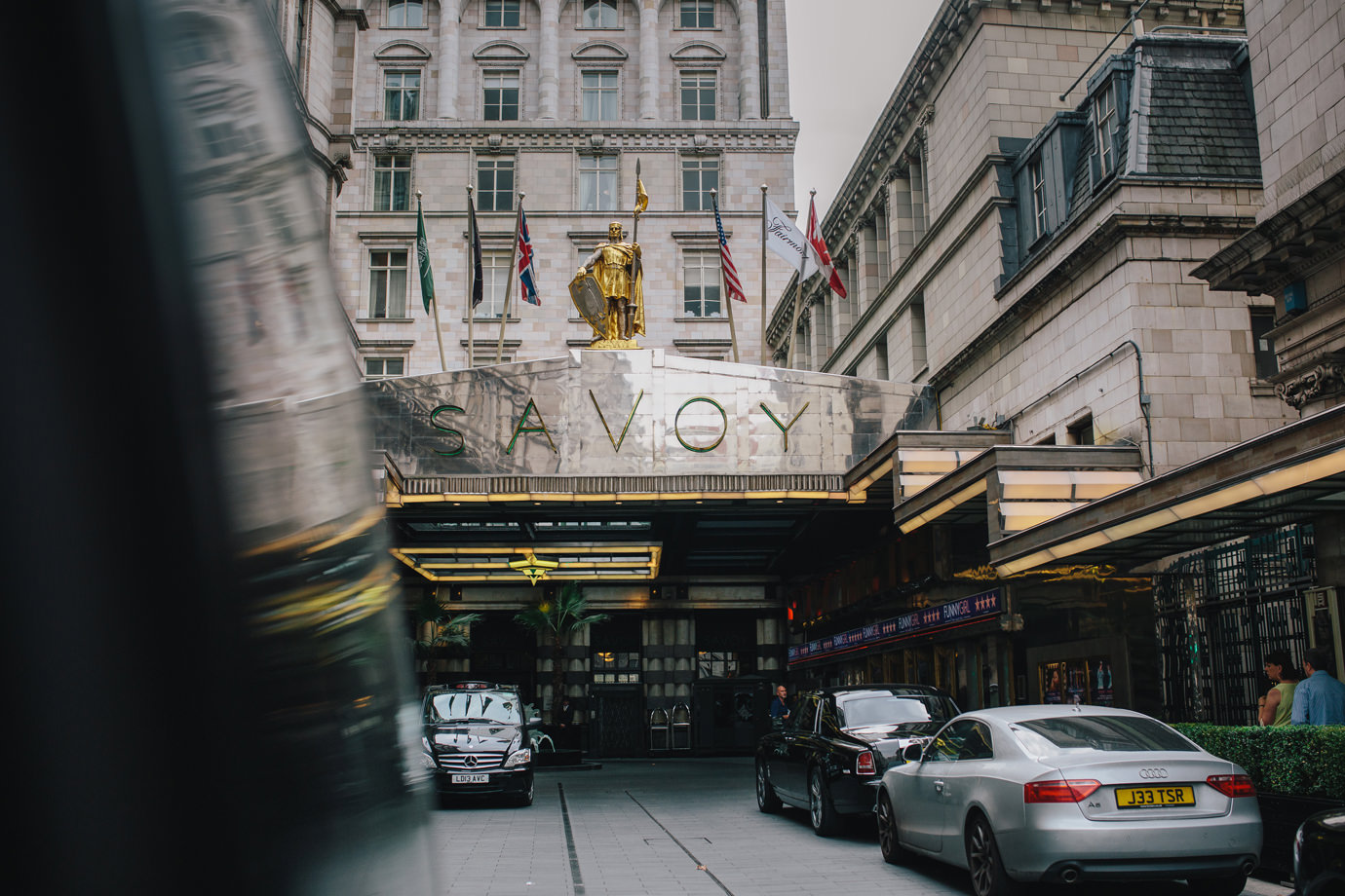 Savoy hotel, documentary wedding photography